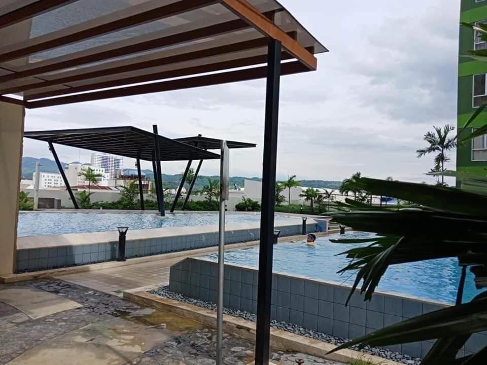 1 BR Centrio Tower 926