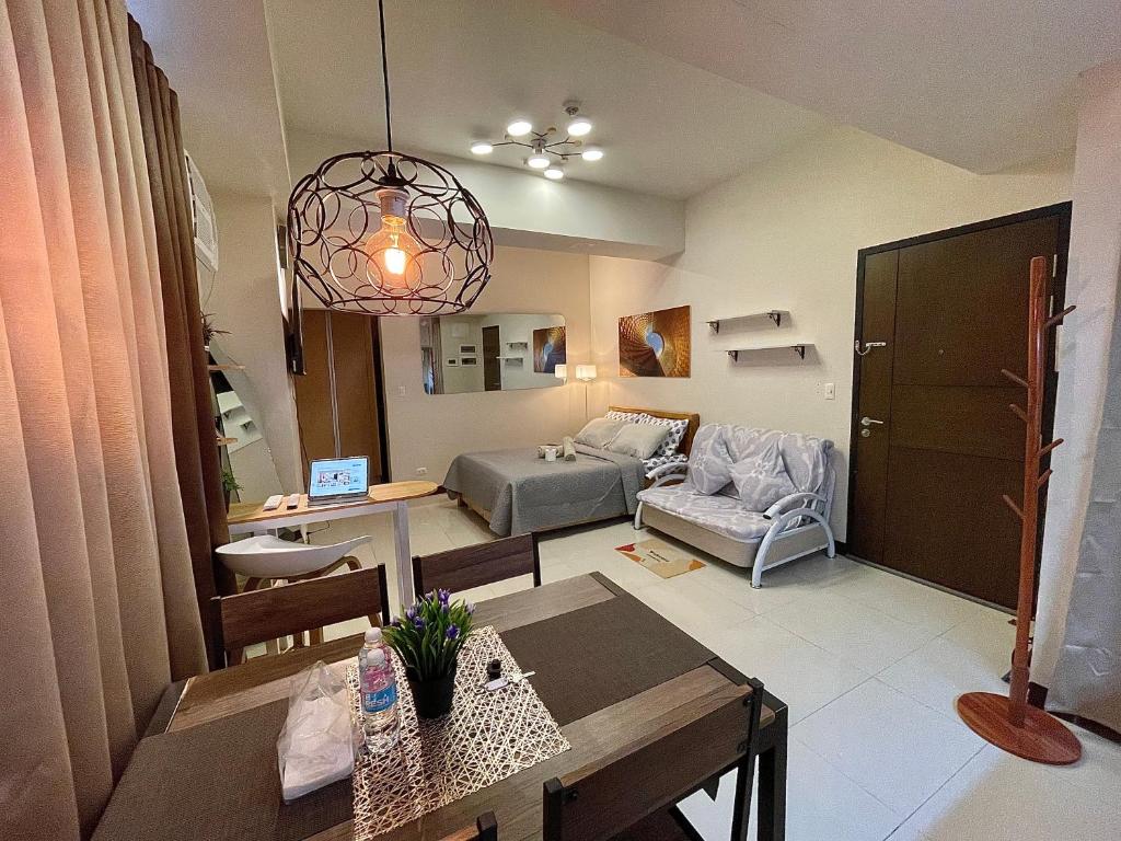 Caelus Aerie - 101 Newport MNL near NAIA Terminal 3