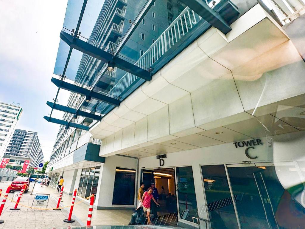 5mins to MOA, 1 Bedroom, City View up to 4pax