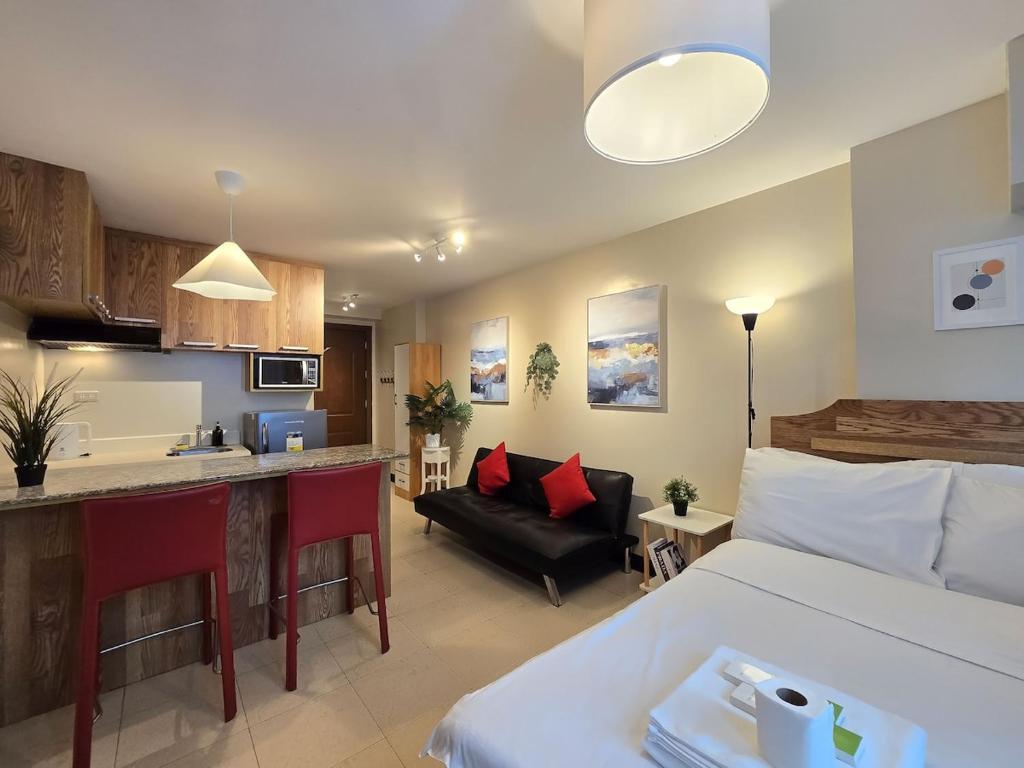 1BR Condotel Ridgewood Towers Taguig City #RW16