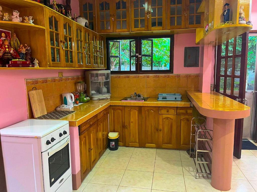 2 Bedroom house with Bahay Kubo