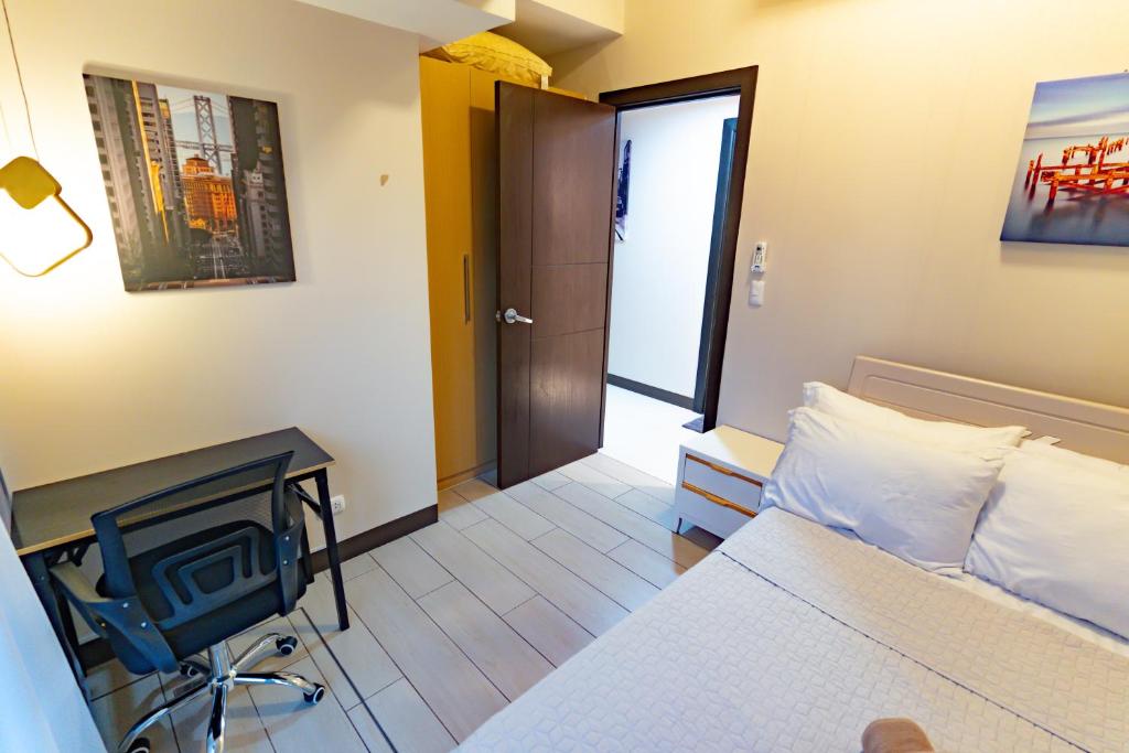 3BR Modern Uptown Parksuites BGC with bathtub