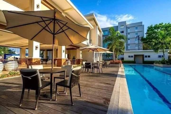 8 spatial condo near downtown, coffee shop, SNR, Sm, hospital, Schools 2b fully furnished