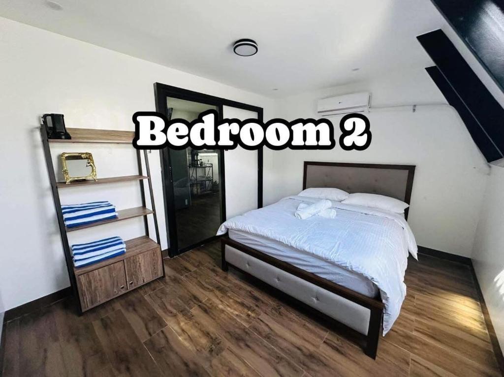 Modern A-Frame Cabin Staycation with Pool, Jacuzzi&PS5