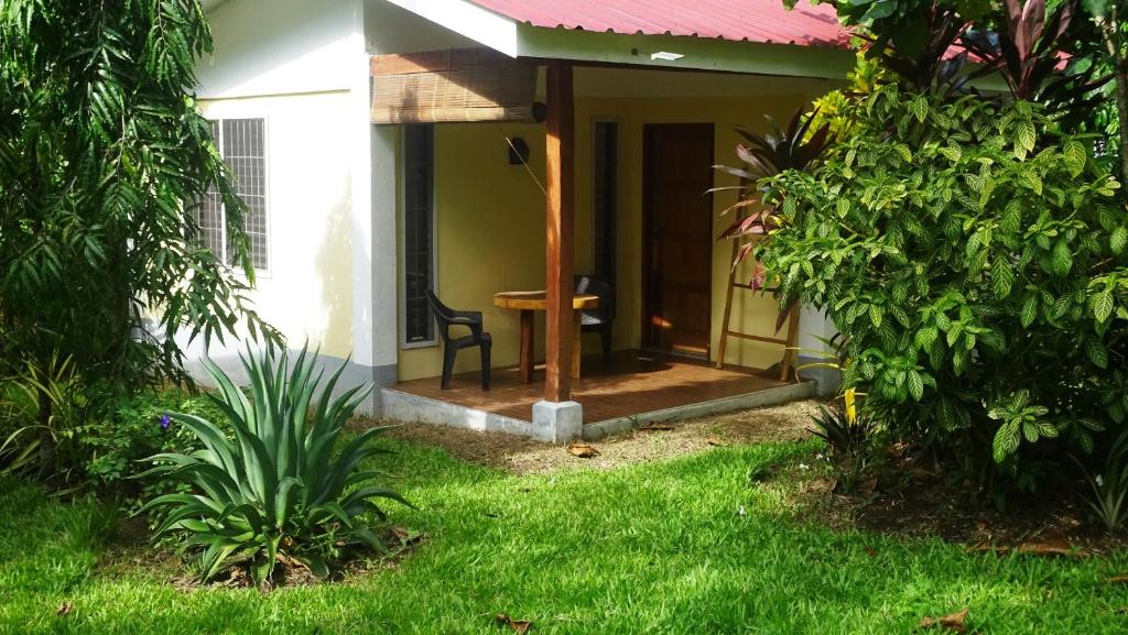 ACACIA'S Cottages with Starlink Wifi
