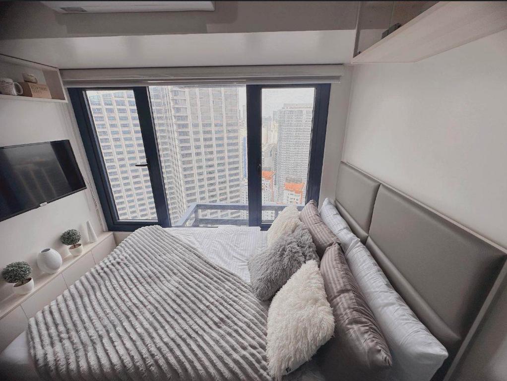 Air Residences Suite by Christine Suites PH