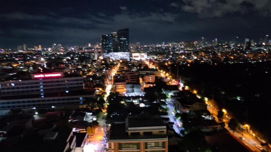 Makati Condominium Lush Residences
