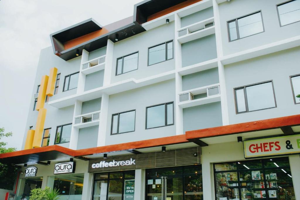 Aura Condotel