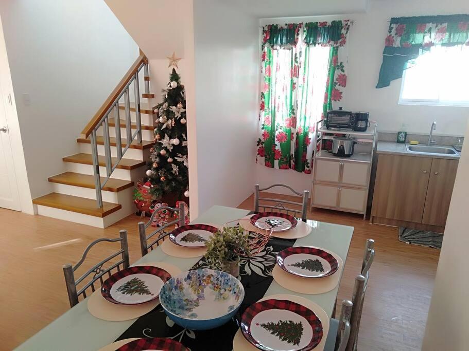 Avida 3-Bedroom Vacation House with Pool