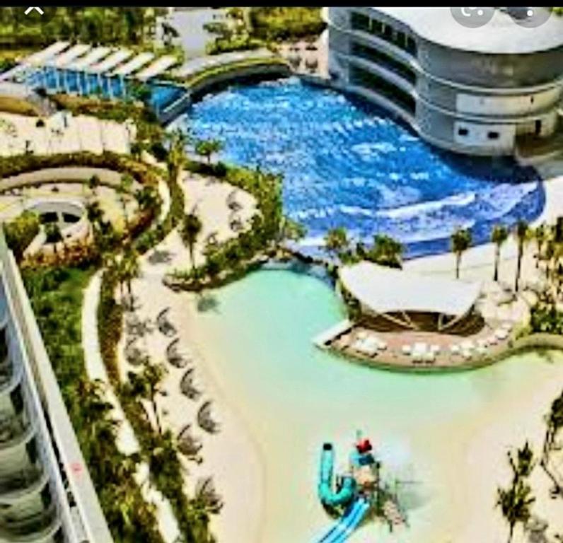 Azure Urban Resort Condo in Parañaque