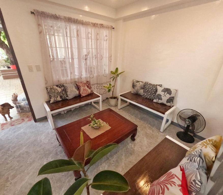 Bahay Ko spacious house in Sariaya Quezon