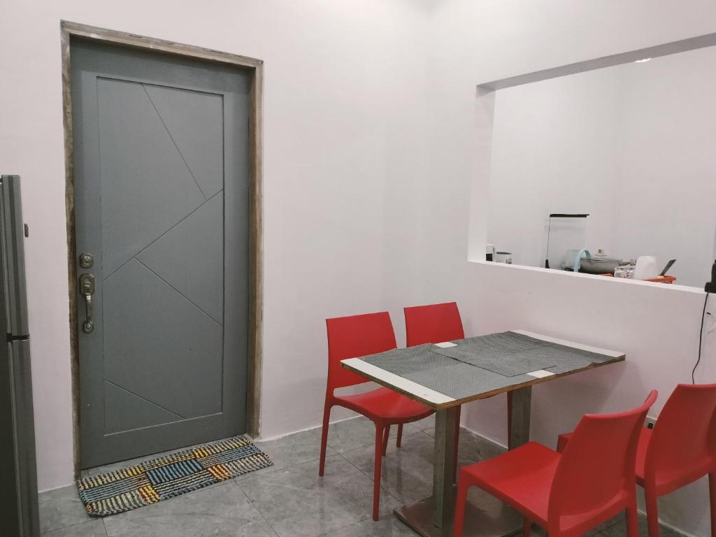 Bais City Home Staycation