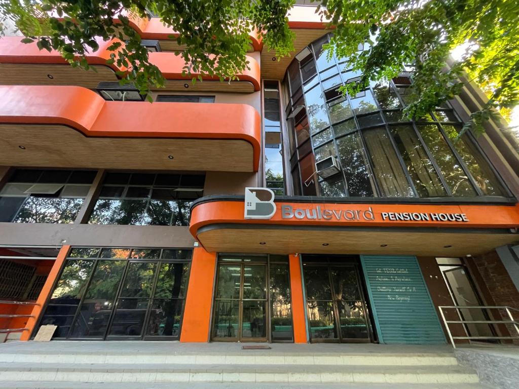 Boulevard Pension Hotel
