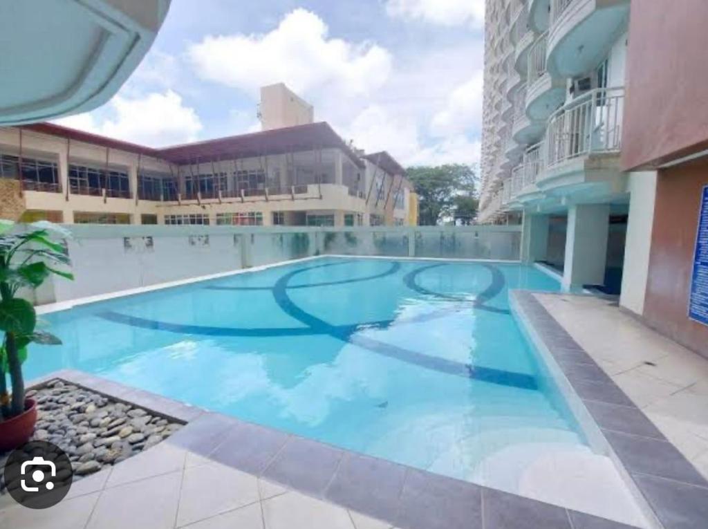 BRENT STUDIO ROOM IN TAGAYTAY WITH TAAL LAKE VIEW