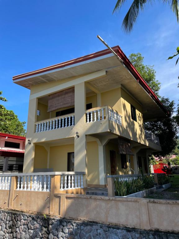 C - Side Inn