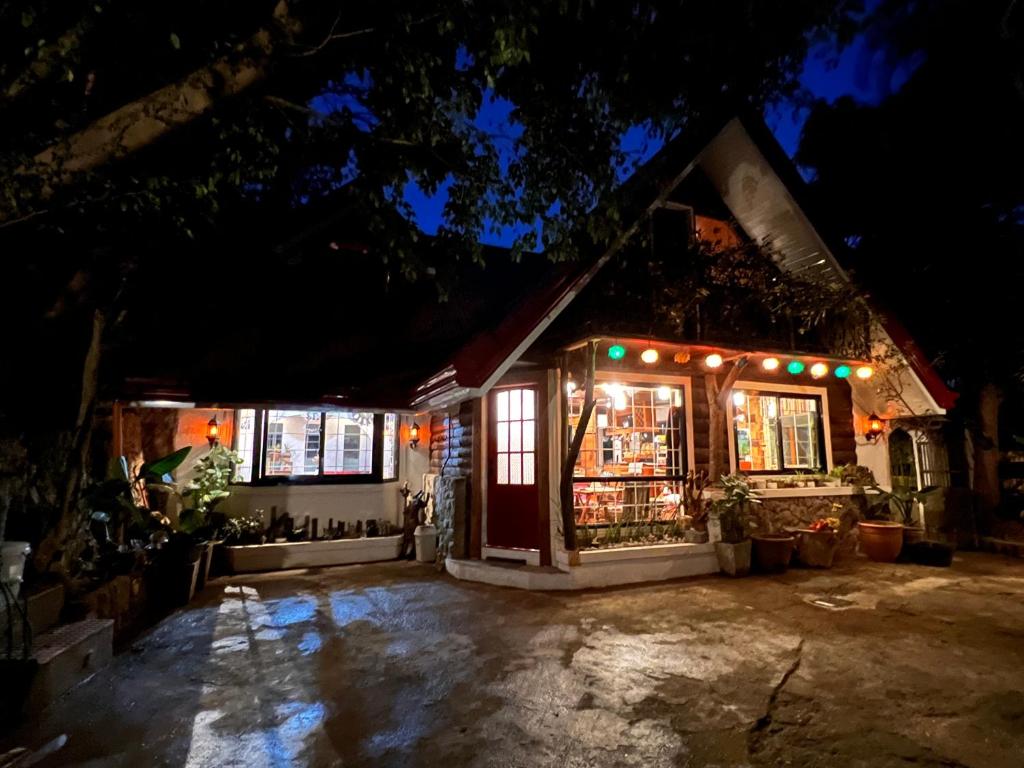 Old Wood Guesthouse