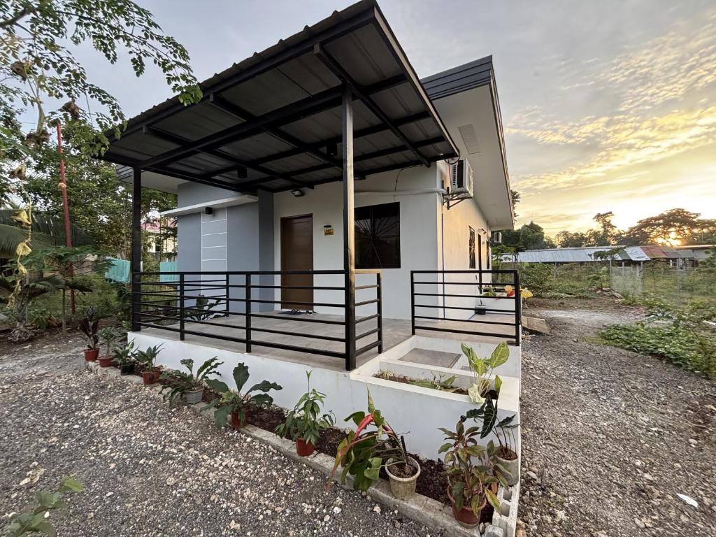 Casa Mameli 700 m from Sibukaw Beach