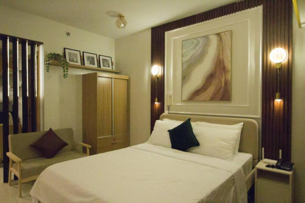 Casa - City Center Studio Apartment Near Ayala Mall