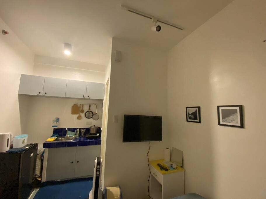 El Pueblo Studio - Manila