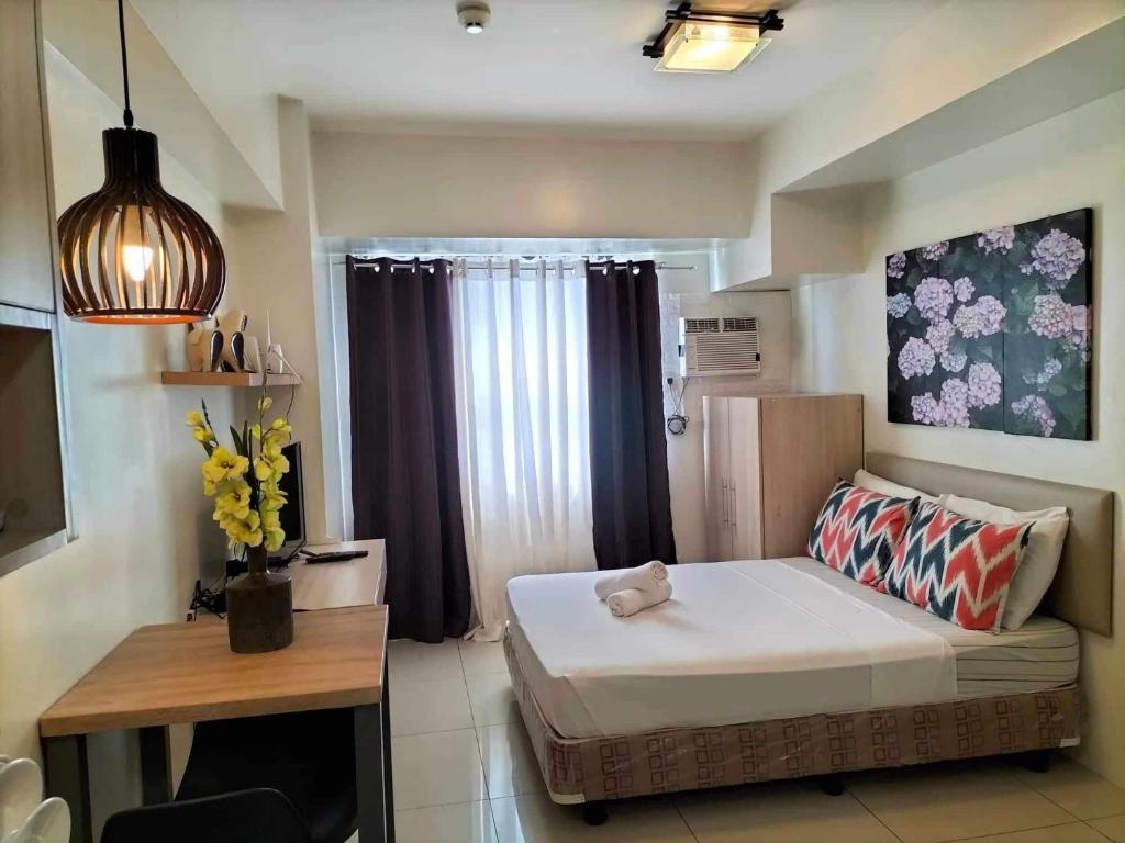 CEBU BUDGET STAY at HORIZONS 101 by Coleen Bedsit