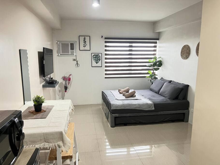 CebuSureStayPersimmon9thFloorStudioCondo