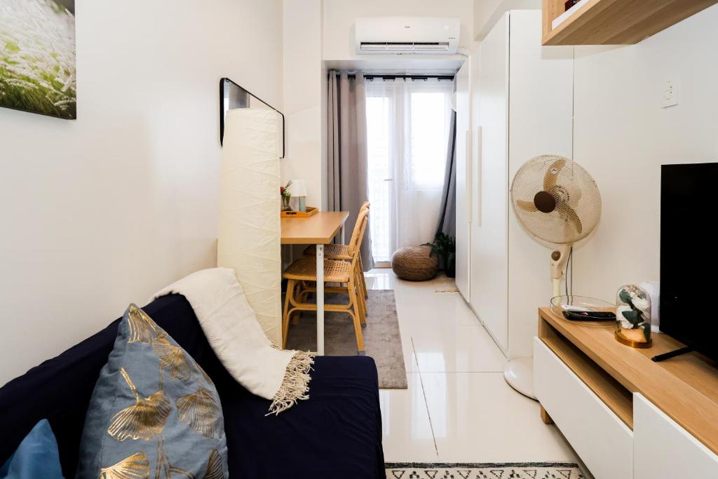 Charlie's Staycation at Coast Residences