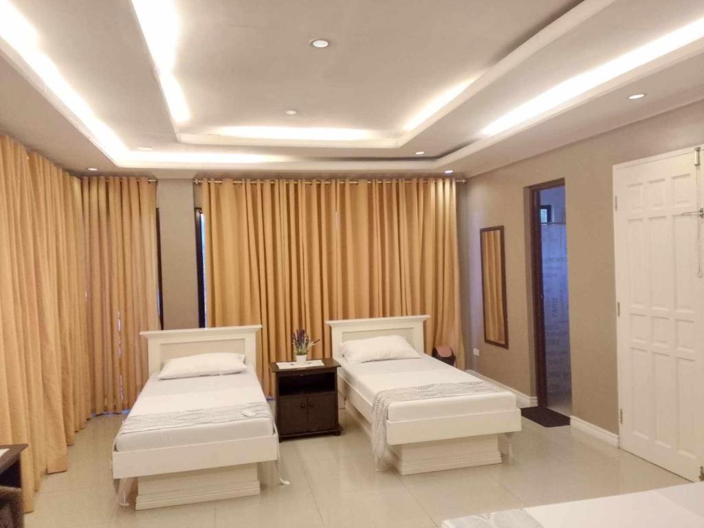 Cliff Haven Resort