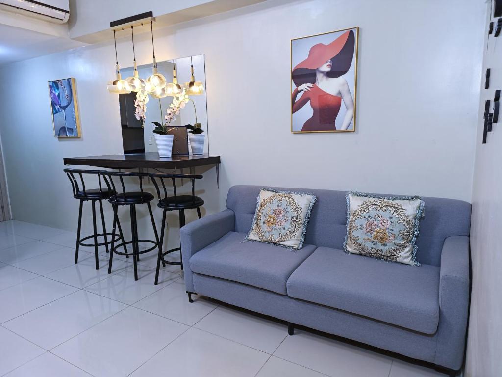 1BR and Studio Condo Unit @ 150 Newport near NAIA 3