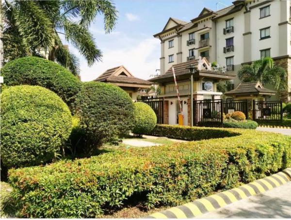 Alles One Oasis Condo Davao Near SM Mall with Wifi