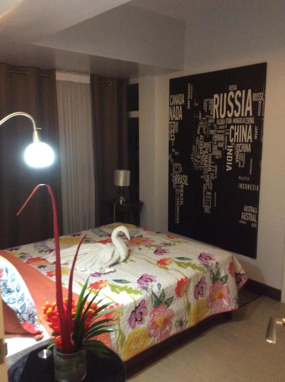 Condo at Parkside Villas across the airport