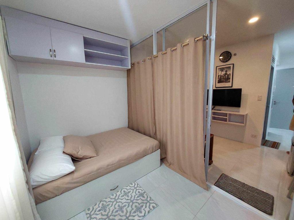 Twin Hearts Residences Unit 215