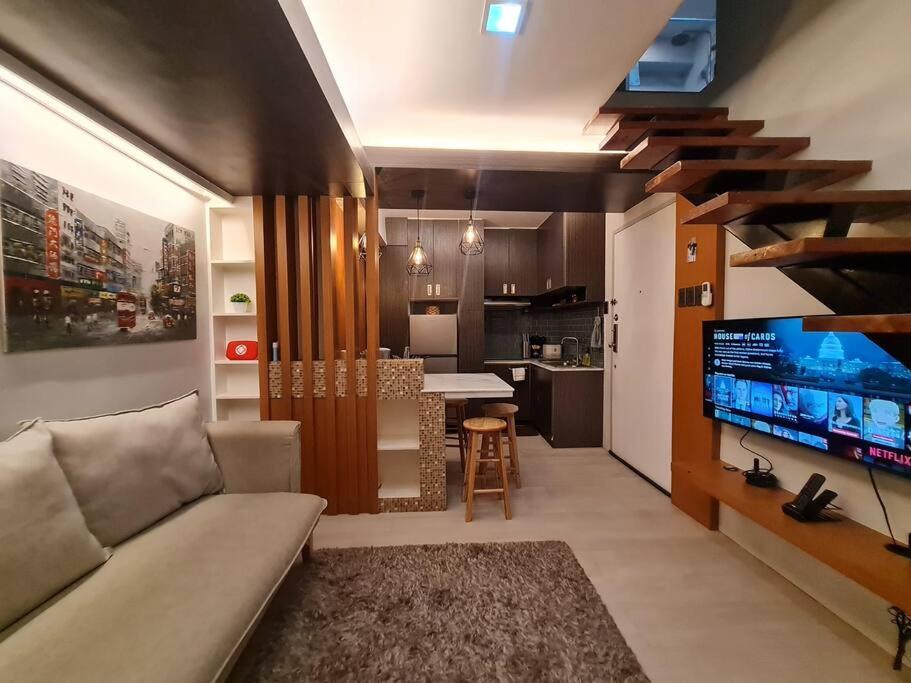 Cozy 2BR in BGC near golf course - B Fort TB