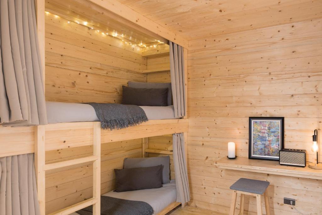 Cozy & Peaceful Disney Netflix 65INCHTV Fast WiFi
