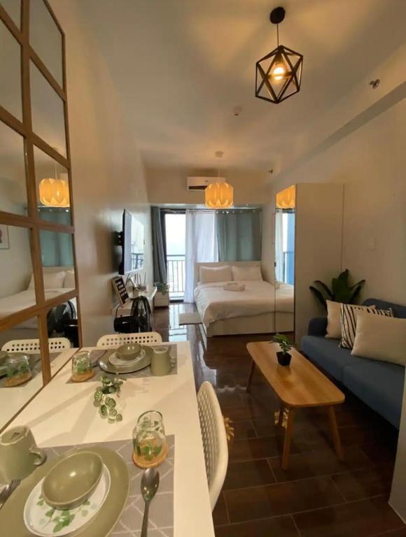 Cozy Corner @ Air Residences