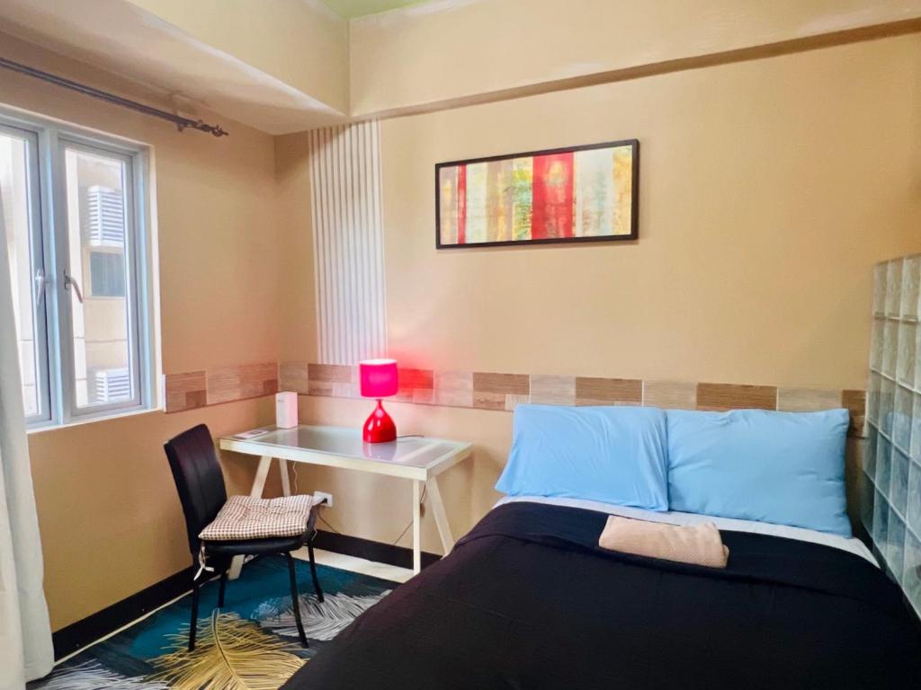 Cozy Home in BGC McKinley B2