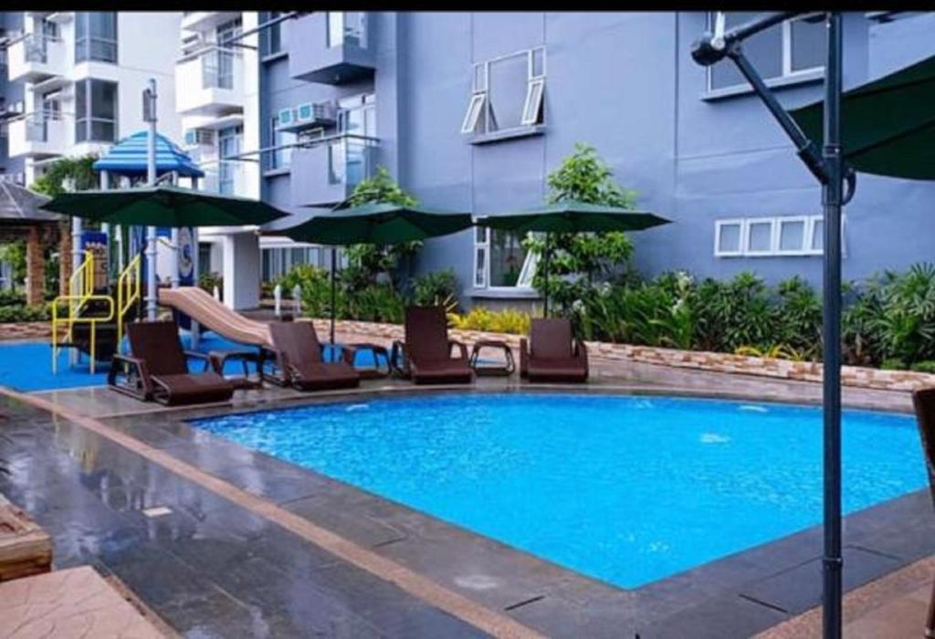 Cubao ManhattanHeights Unit 21A Tower A, 2BR