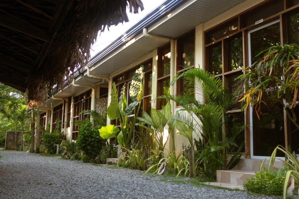 Don Remegio Villas