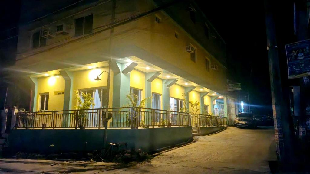Drossgold Pension House