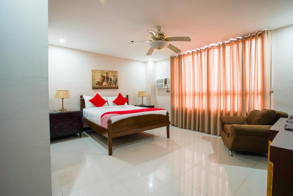 OYO 236 Hotel Edmundo