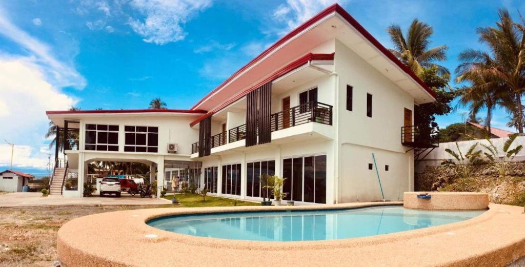 Elnora Delmar Travellers Inn