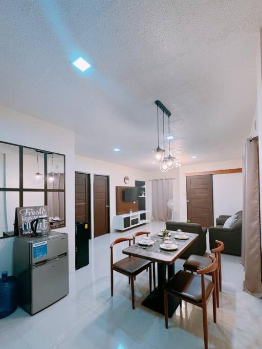 Entire Family House in Mati City Poblacion