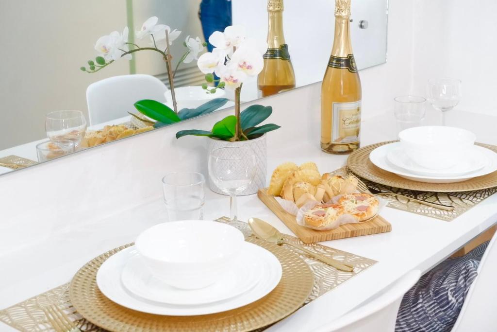 Ezren Suites Mesavirre Residences Unit922