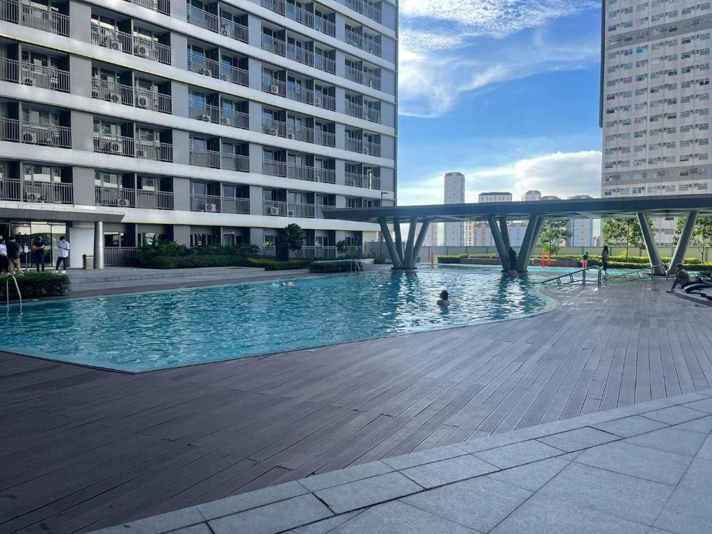 Fame Residences Mandaluyong 1BR w balcony greenfield district by darpm