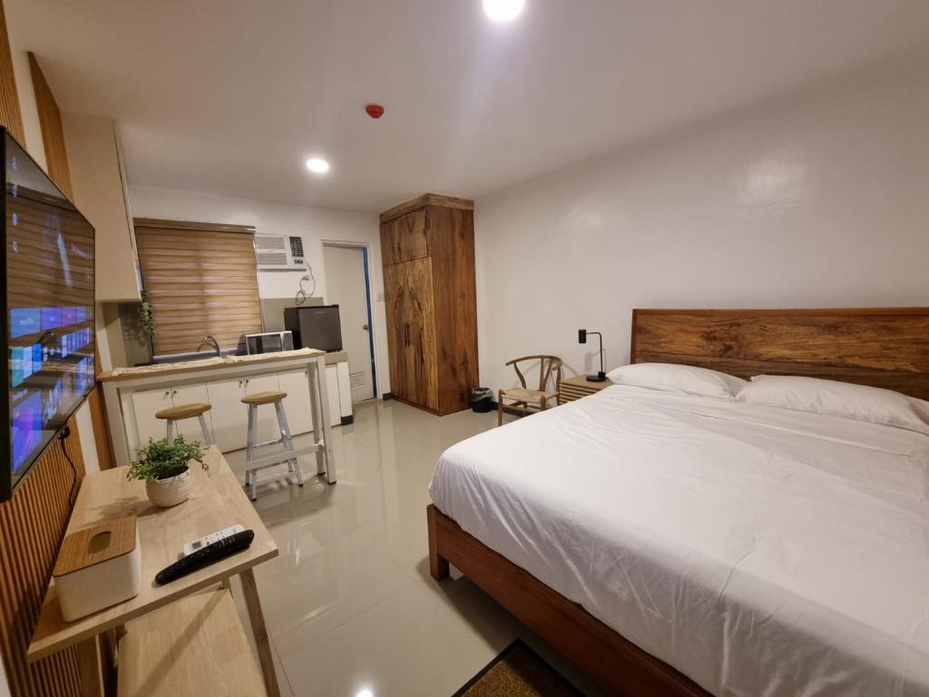 Flat 35, Unit E