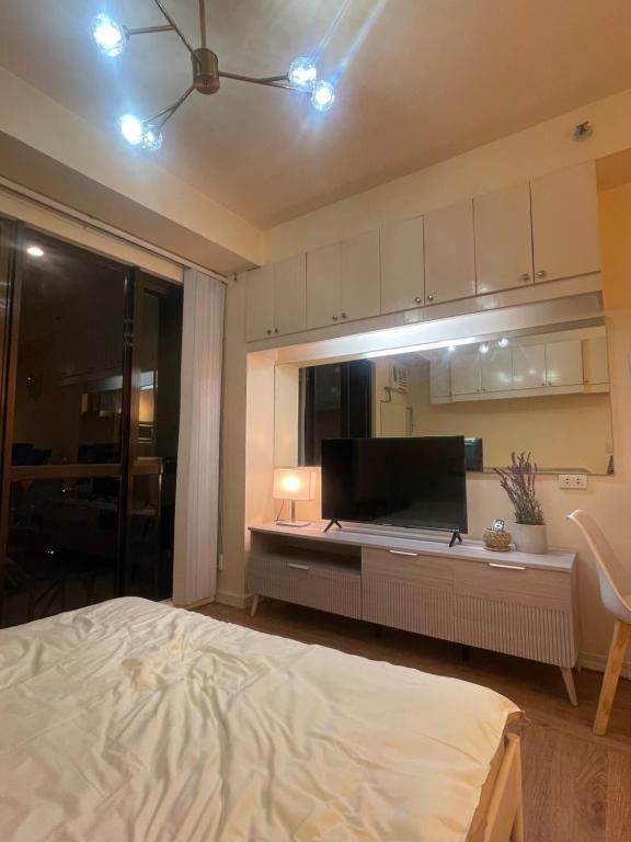 Grand Soho Makati Condo