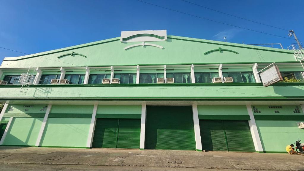 Green Mellow Court