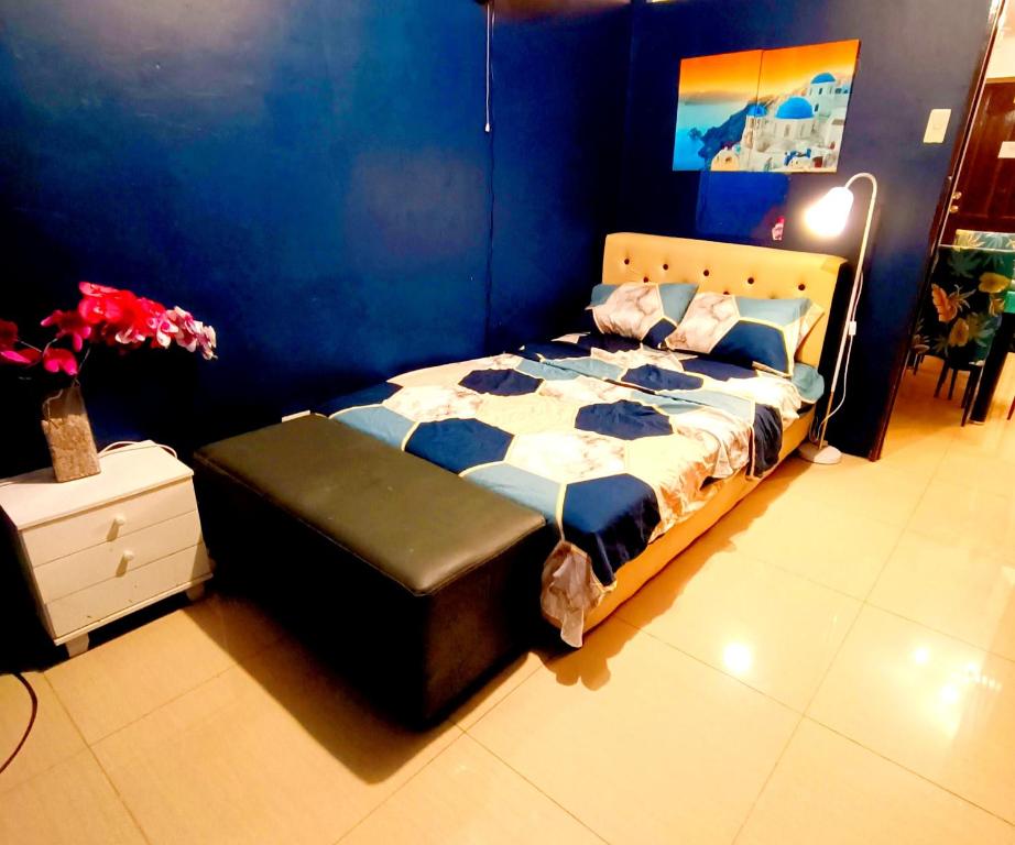 Mamby Gray's Place Balcony, Karaoke ,Wifi,Netflix &Kitchen
