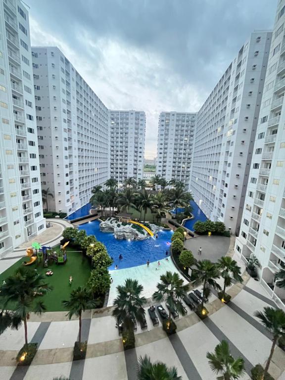 Affordable staycation at SHORE RESIDENCES near MOA and NAIA