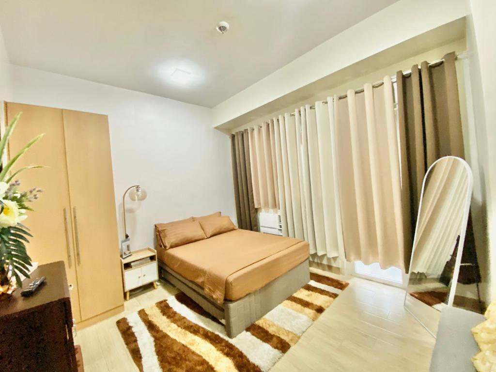 Homey-feel Studio Unit @ Lafayette Park Square Condominium