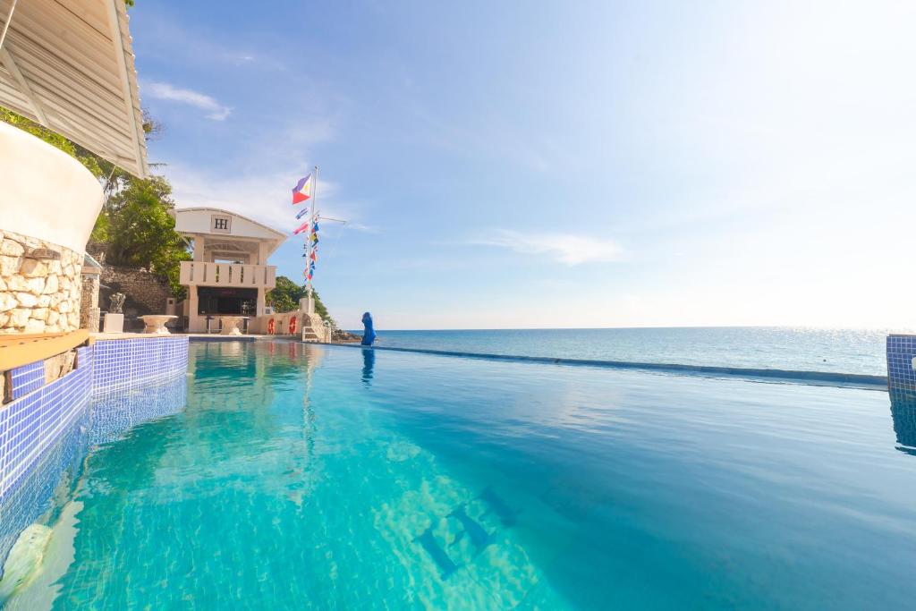Hunahuna Resort